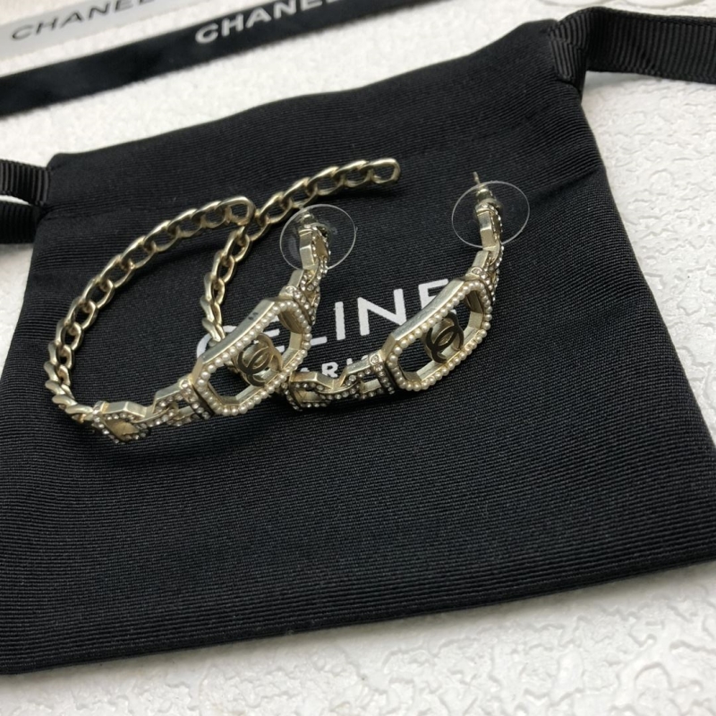 Ch**el earrings